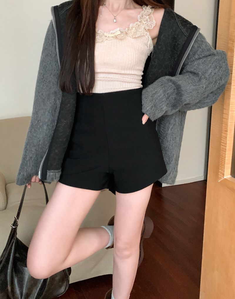 Real shot 2023 autumn and winter outer wear black shorts women's high waist straight shorts boots pants casual pants