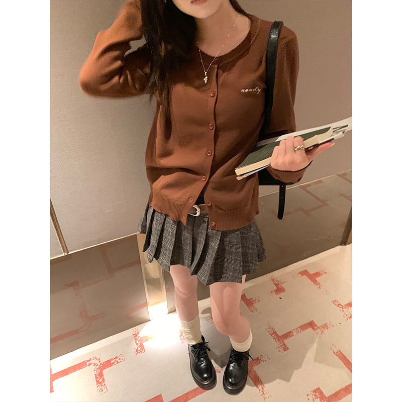 實拍學院風針織開衫外套女秋季復古氣質百搭休閒單排扣上衣