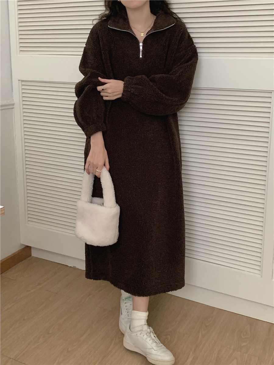 實拍！羊羔毛立領半拉鏈連衣裙長款寬鬆氣質衛衣裙女