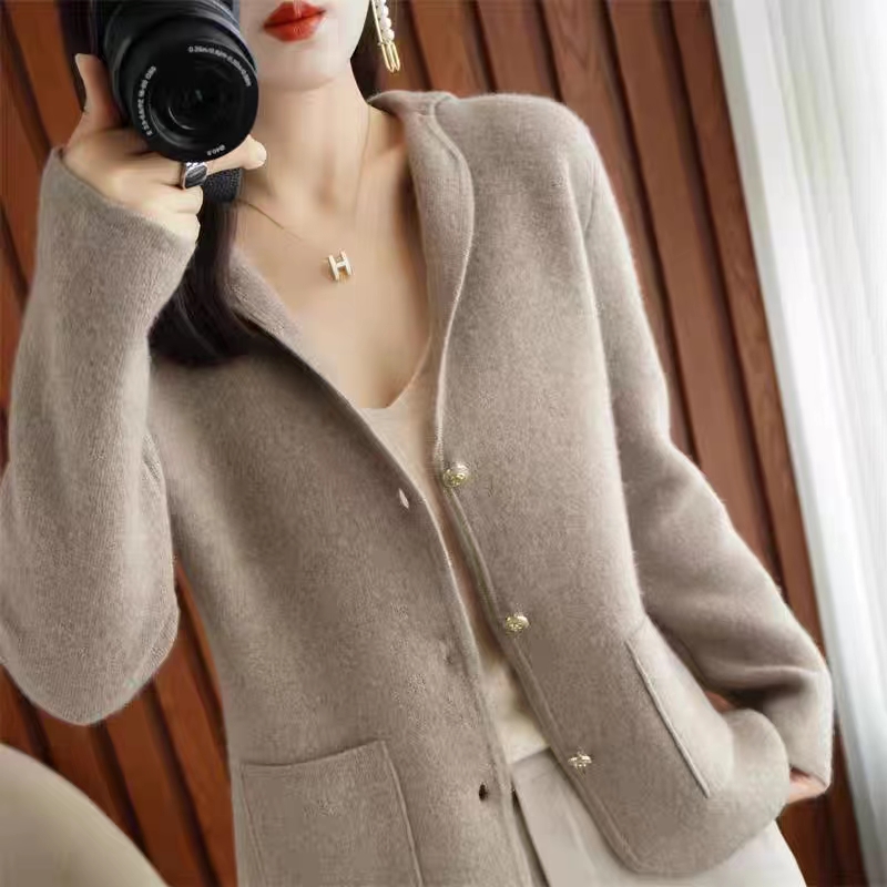 2023 new autumn and winter wool cardigan women's Korean style suit sweater jacket short thickened outer top cashmere sweater