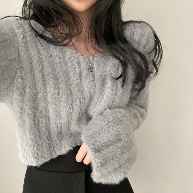 Gentle wind mohair sweater women's pullover 2023 new loose lazy style short V-neck sweater tops for women