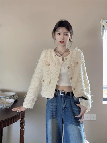 Xiaoxiangfeng short coat for women, autumn temperament, tassel design, niche loose and chic long-sleeved top