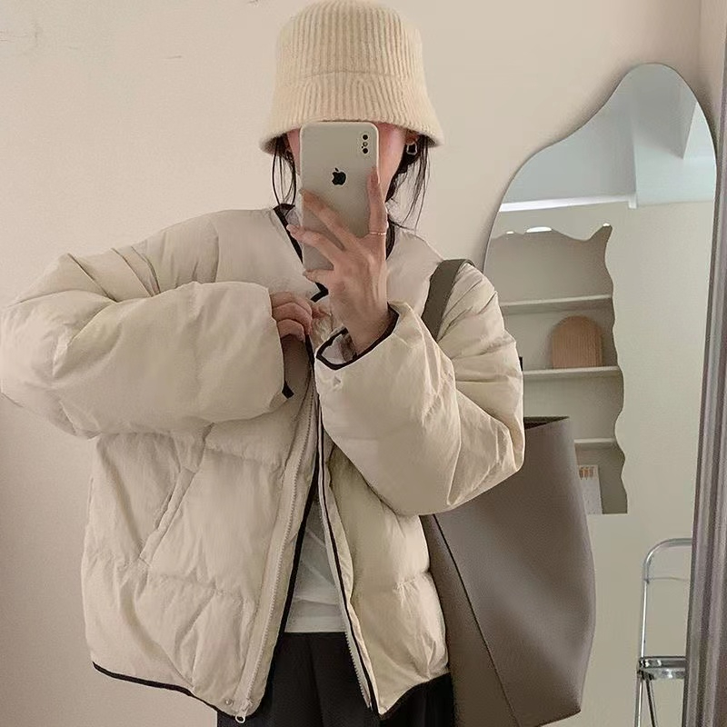 2023 Autumn and Winter New Round Neck Down Jacket Women's Short Short Korean Style Loose Bread Jacket Versatile Jacket Trendy