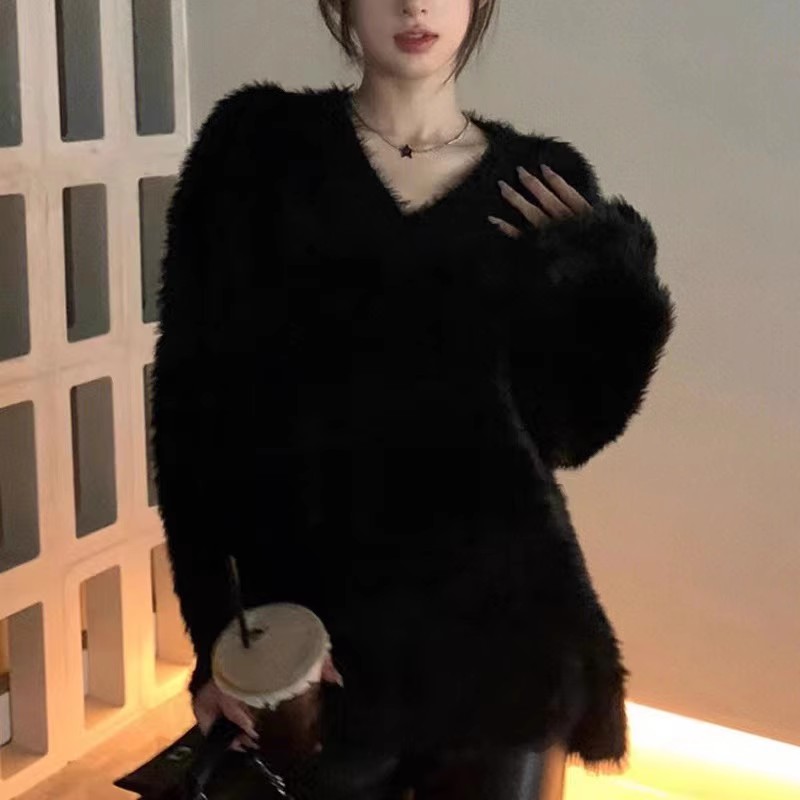 高級感慵懶黑色軟糯v領馬海毛毛衣女秋冬加厚寬鬆套頭純欲針織衫