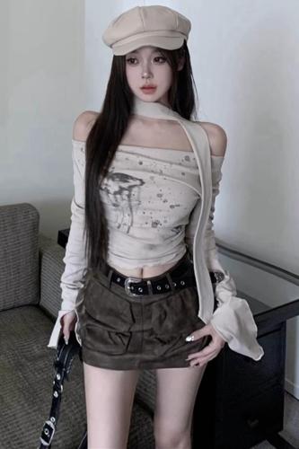 Official photo Pure Desire Hot Girl one-shoulder printed T-shirt women's autumn slim-fitting short off-shoulder long-sleeved top