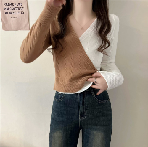 Actual shot~Autumn new design contrasting color V-neck long-sleeved slimming knitted top for women