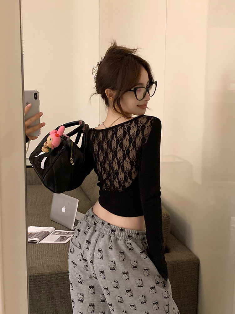 Actual shot of Max's scheming hot girl's lace hollow bottoming T-shirt long-sleeved short slim top