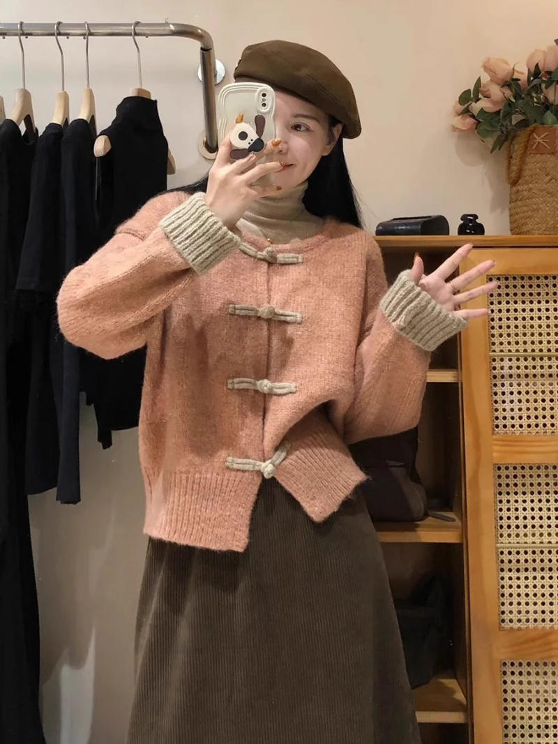 新中式國風毛衣女設計感復古盤扣圓領慵懶風寬鬆顯瘦長袖針織開衫