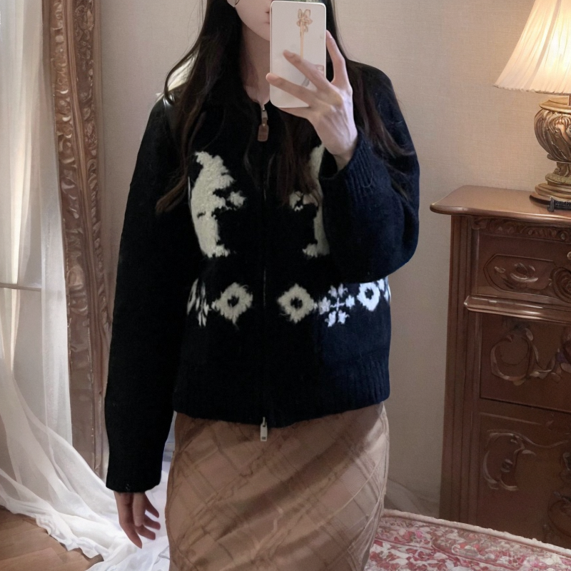 日系松鼠軟糯短款翻領拉鏈毛衣外套女秋冬季慵懶風小個子針織開衫