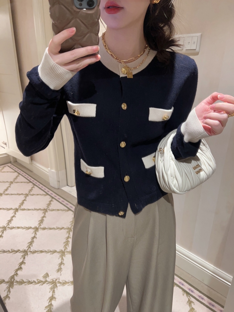 金扣小香風圓領純羊毛開衫女加厚23秋冬新款撞色羊絨針織外套毛衣