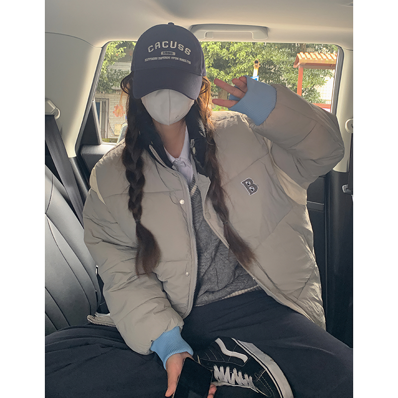 Actual shot of Korean style 2023 winter new style down-padded jacket for women, loose student short bread coat, cotton-padded jacket, trendy