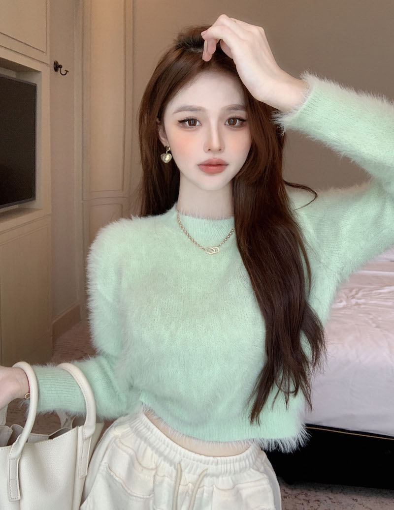 實拍 新款百搭甜美溫柔風短款圓領保暖水貂絨套頭毛衣女