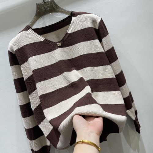  autumn mother's wear long-sleeved sweater V-neck wide striped jacquard sweater outer wear ice silk T-shirt sweater