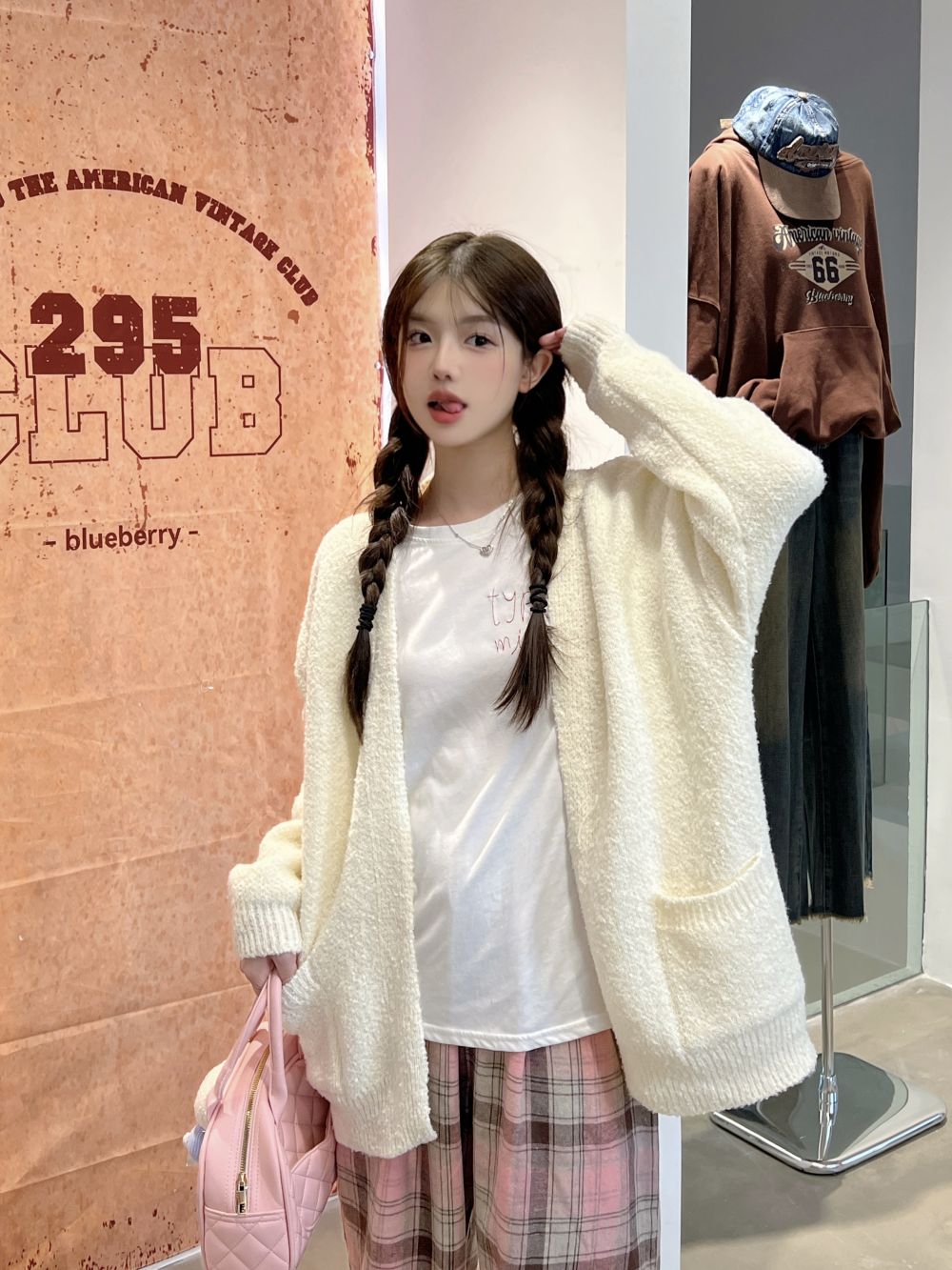 實拍三標齊寬鬆慵懶兩口袋純色開衫毛衣外套女