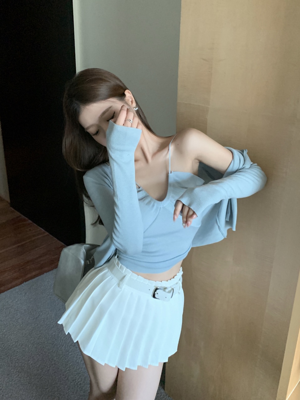 實拍 新款韓版v領修身顯瘦吊帶背心+針織羊毛開衫兩件套套裝