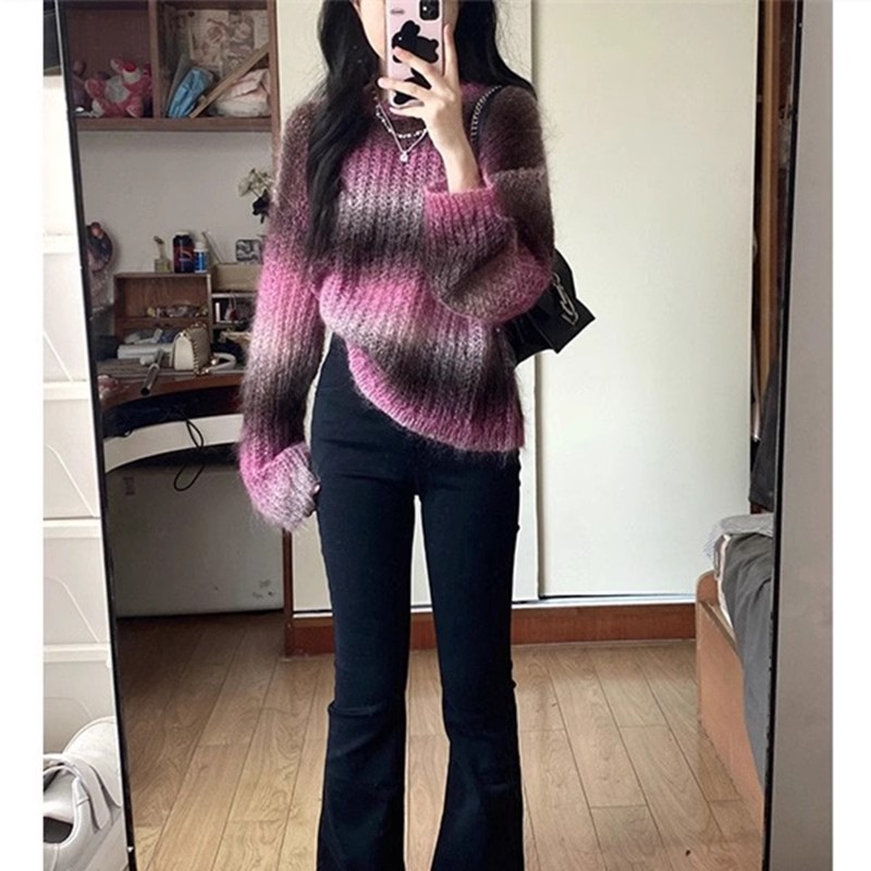 夏詩文 霓虹花園 馬海毛圓領寬鬆漸變毛衣女秋新款廓形慵懶風上衣