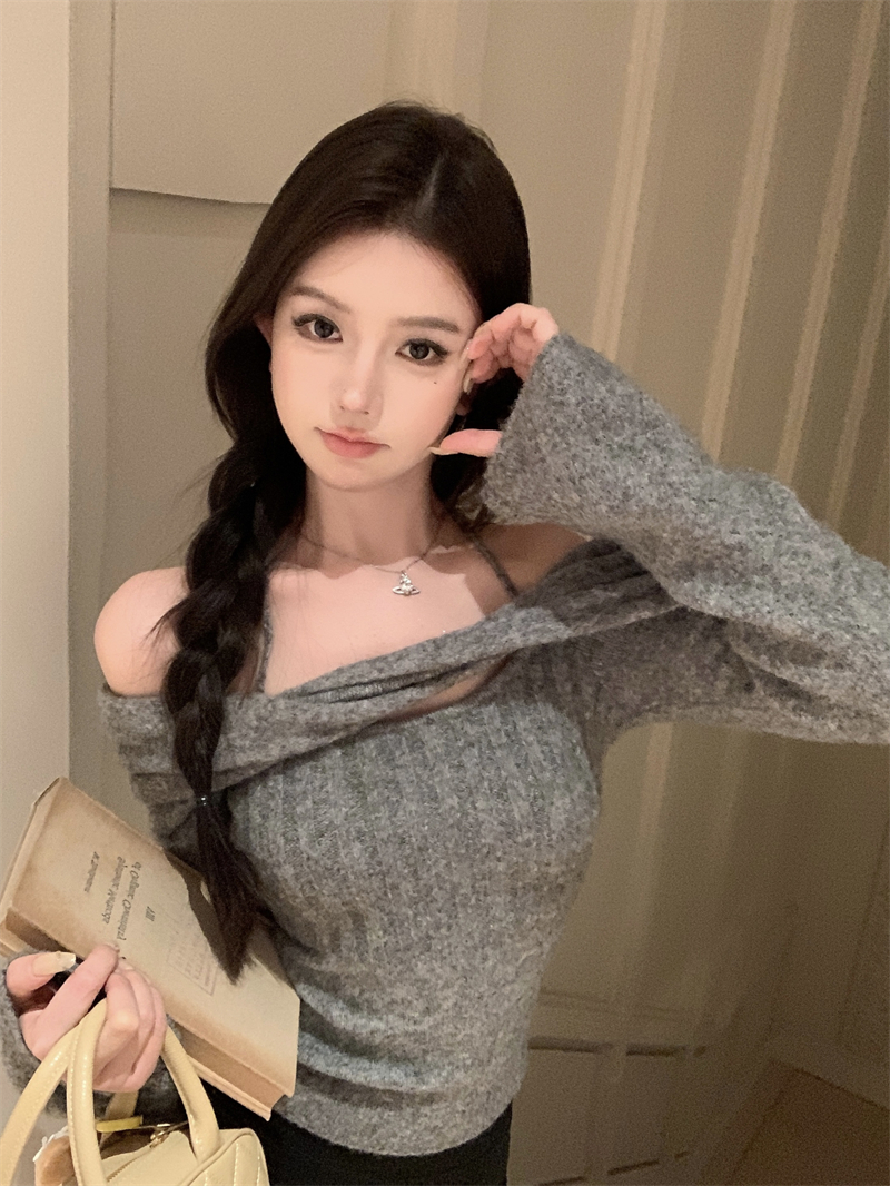 實拍 設計感一字肩純色上衣