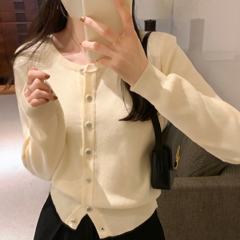 實拍圖設計感針織開衫外套女秋冬季顯瘦氣質小眾復古圓領短上衣