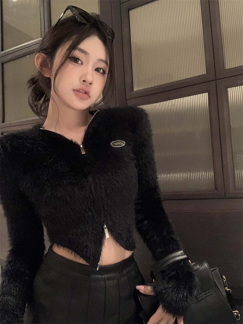 實拍  慵懶風仿水貂絨短款毛衣女秋冬撞色條紋開衫外套
