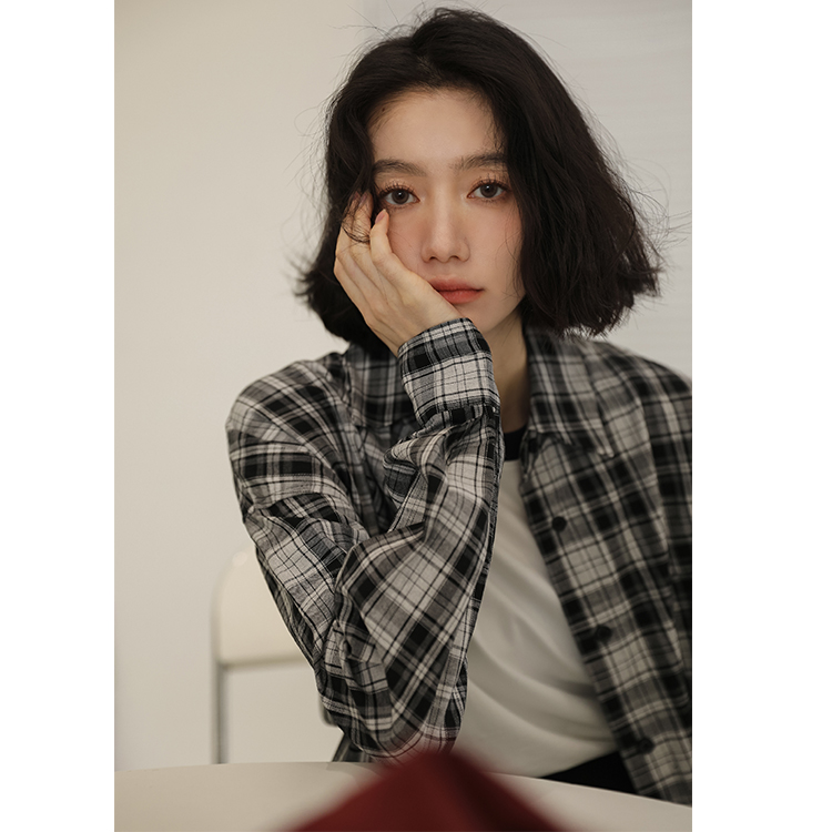 實拍黑白格子襯衫女設計感23秋冬內搭上衣寬鬆港味慵懶BF長袖襯衣