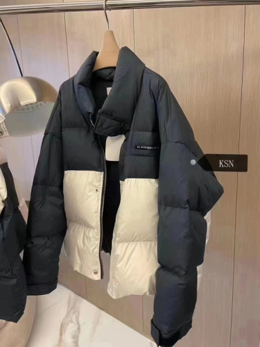 South Korea's Dongdaemun Down Jacket Women's Short  New Loose Stitching Contrast Color Small Couple Bread Jacket