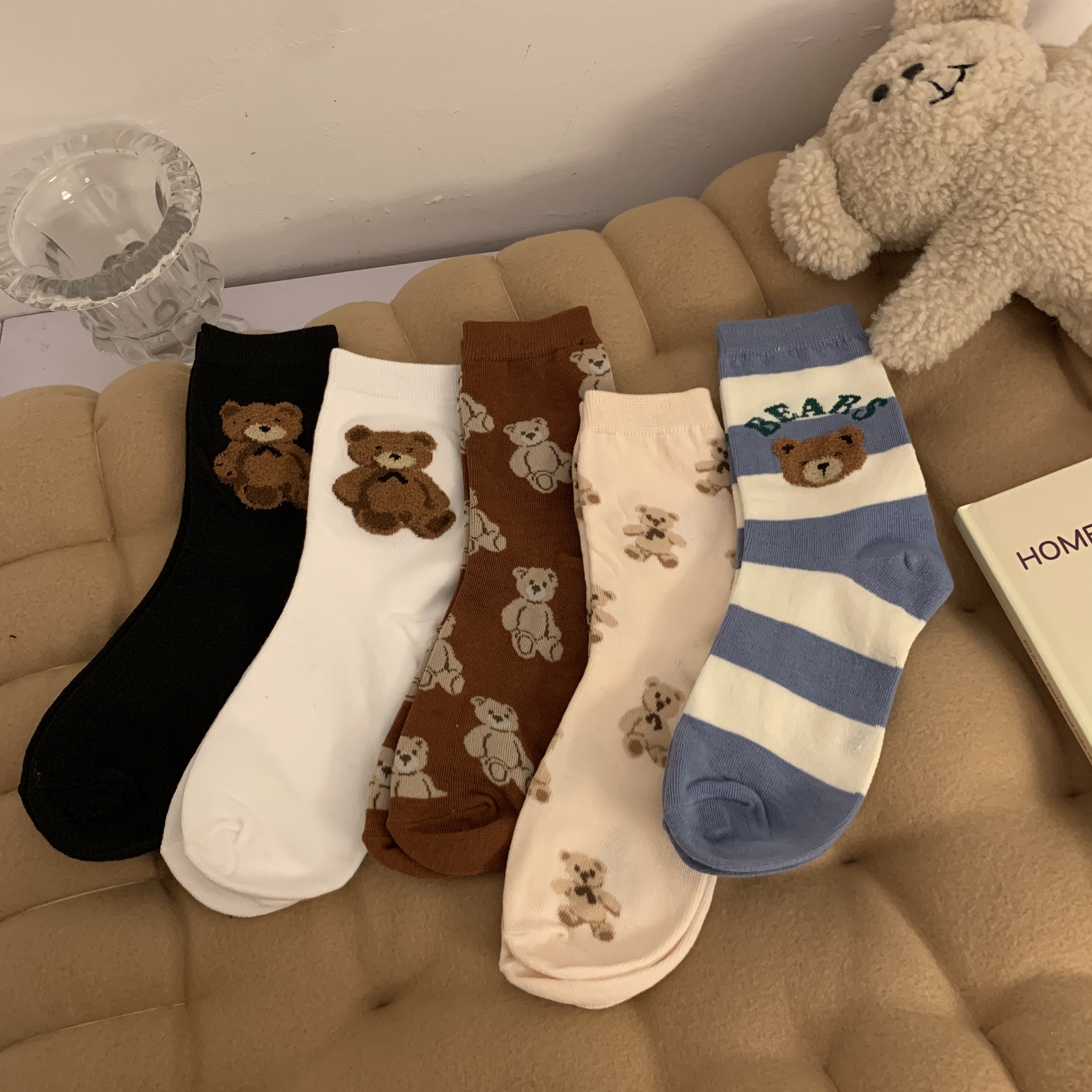 Actual shot of Korean version of cute bear socks, sweet girly mid-calf socks, versatile mid-calf pile socks, 5 pairs