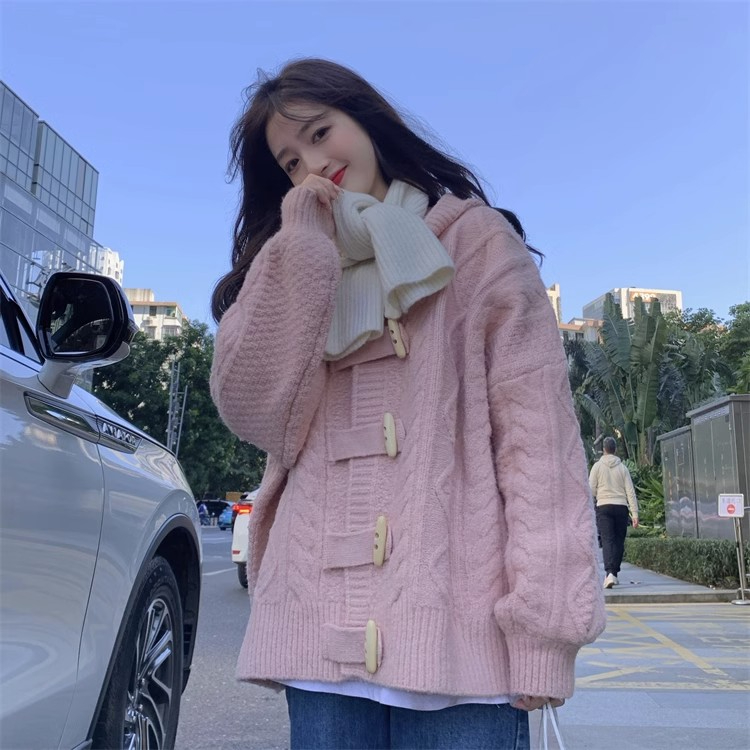 Twist sweater jacket women's autumn and winter 2023 new sweet design horn button hooded thickened knitted cardigan