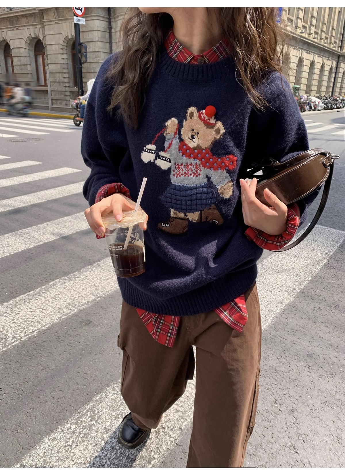 你好卡農 ***小熊提花圓領套頭毛衣女秋季新款寬鬆連帽針織上衣