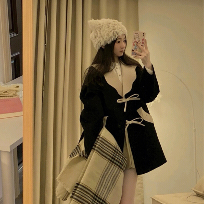 Permed Korean style Hepburn style woolen coat women's high-end autumn and winter thickened woolen coat 2023 new style