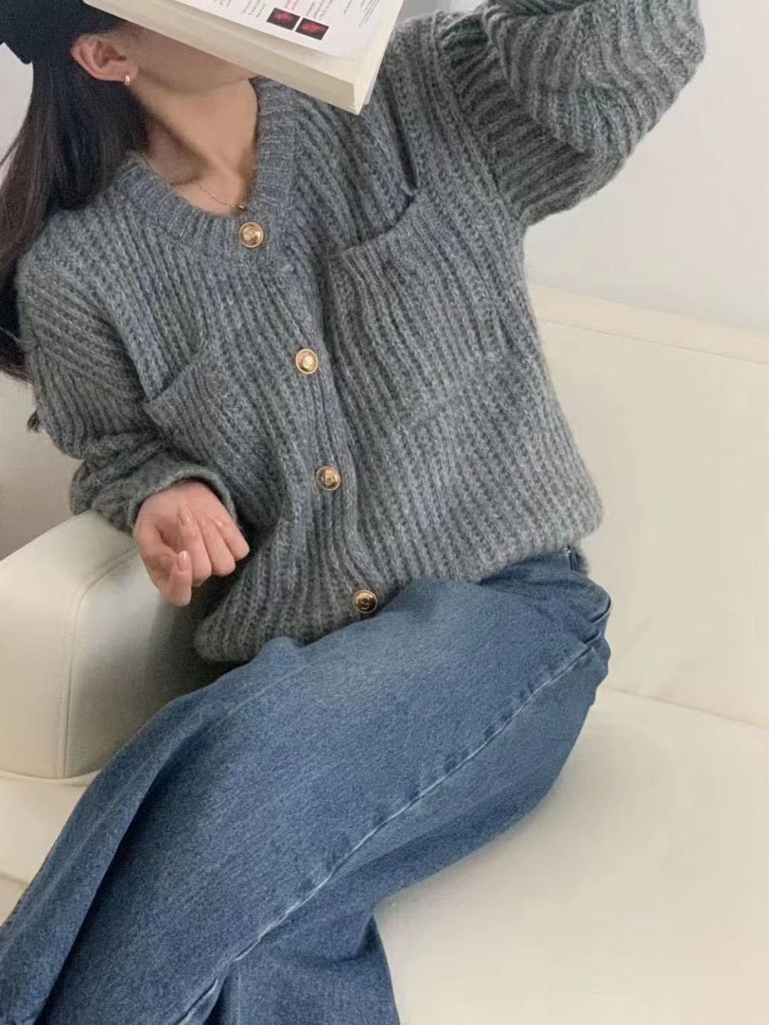 高級感火龍果色針織開衫女秋冬新款復古小香風毛衣外套短款上衣厚