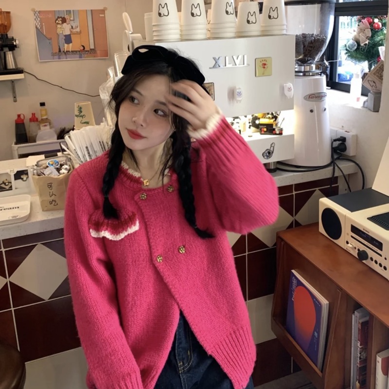 玫紅色毛衣外套女秋冬新款設計感小眾溫柔小香風甜美針織開衫上衣