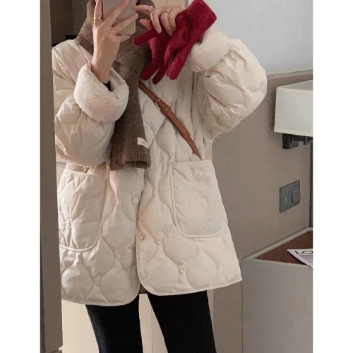 White rhombus lightweight down jacket for women in winter, niche design, white duck down short parka cotton jacket