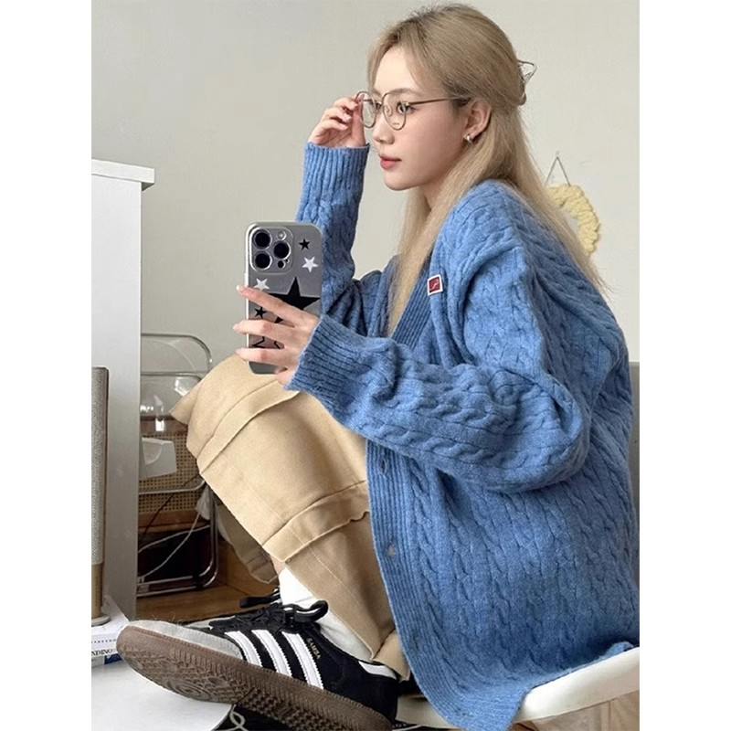 American retro blue V-neck knitted sweater for women, spring and autumn Korean style gentle style slim-fitting and high-end cardigan jacket