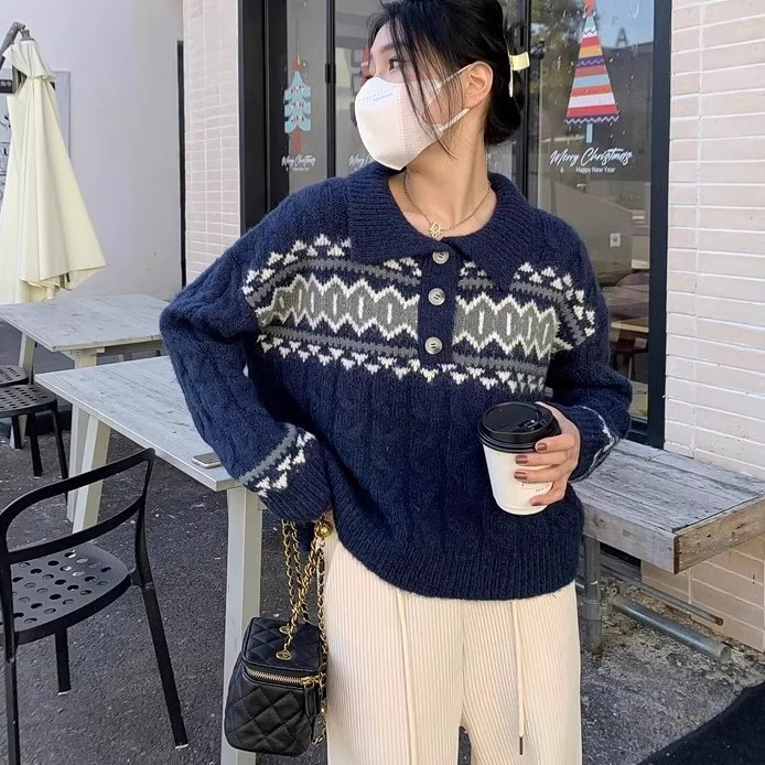 翻領溫柔復古新款秋冬毛衣女寬鬆慵懶風百搭外穿針織長袖內搭上衣
