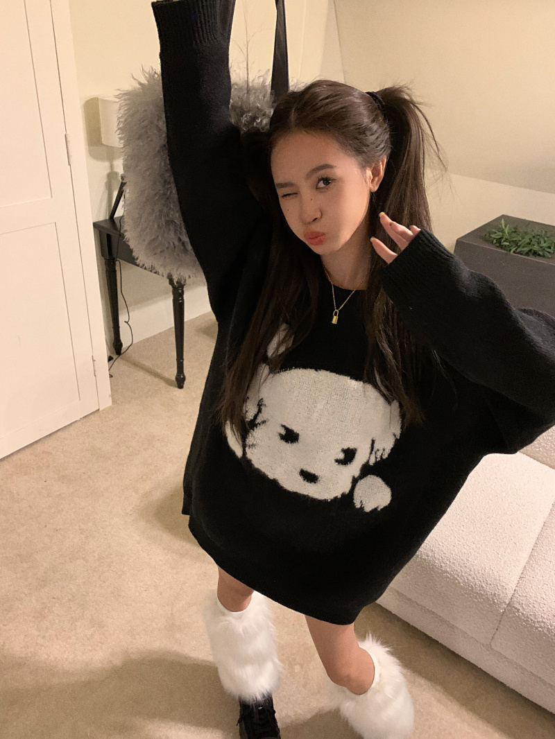 實拍 新款圓領黑色小狗圖案套頭針織衫小個子毛衣加厚冬季