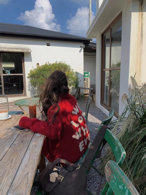 are U shop紅色笑臉毛衣開衫外套女秋冬韓系慵懶設計感小個子針織