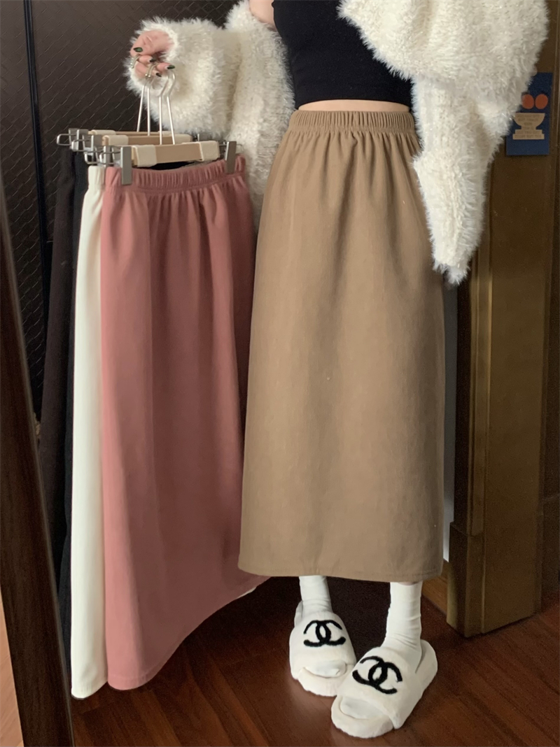 Actual shot of autumn and winter thickened velvet casual straight slit mid-length high-waist slim A-line skirt