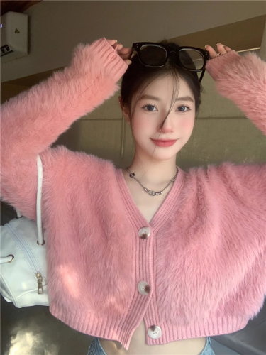 Pink furry top knitted sweater for women with pure lust, gentle style, soft and waxy cardigan, small coat, short style for little people