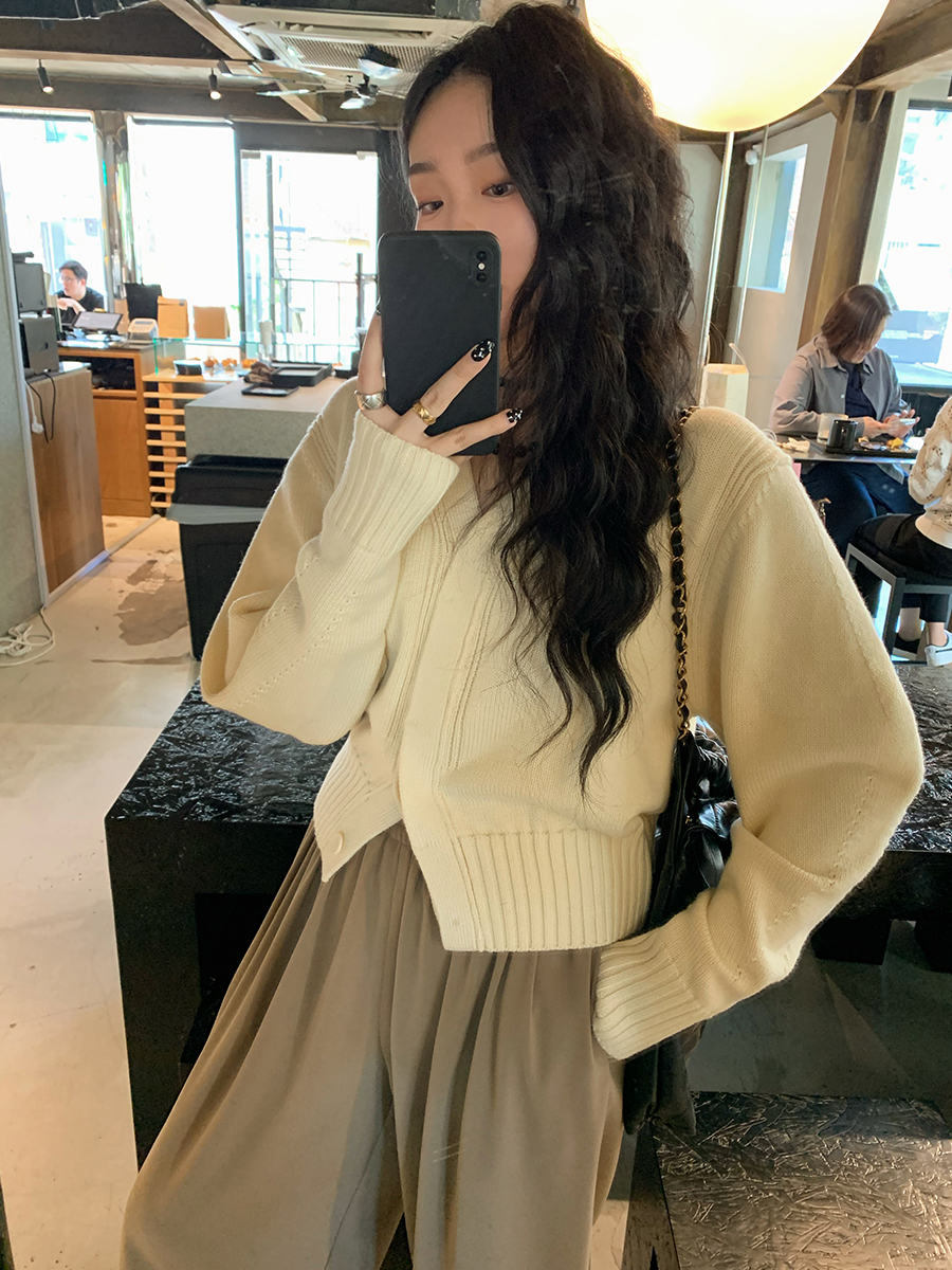 任小藝韓系穿搭V領毛衣開衫外套女2023秋冬裝新款寬鬆針織衫上衣