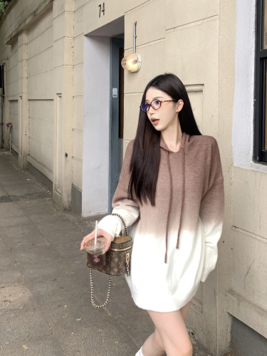 Actual shot of new autumn and winter fashionable gradient striped loose hooded long-sleeved sweater tops for women