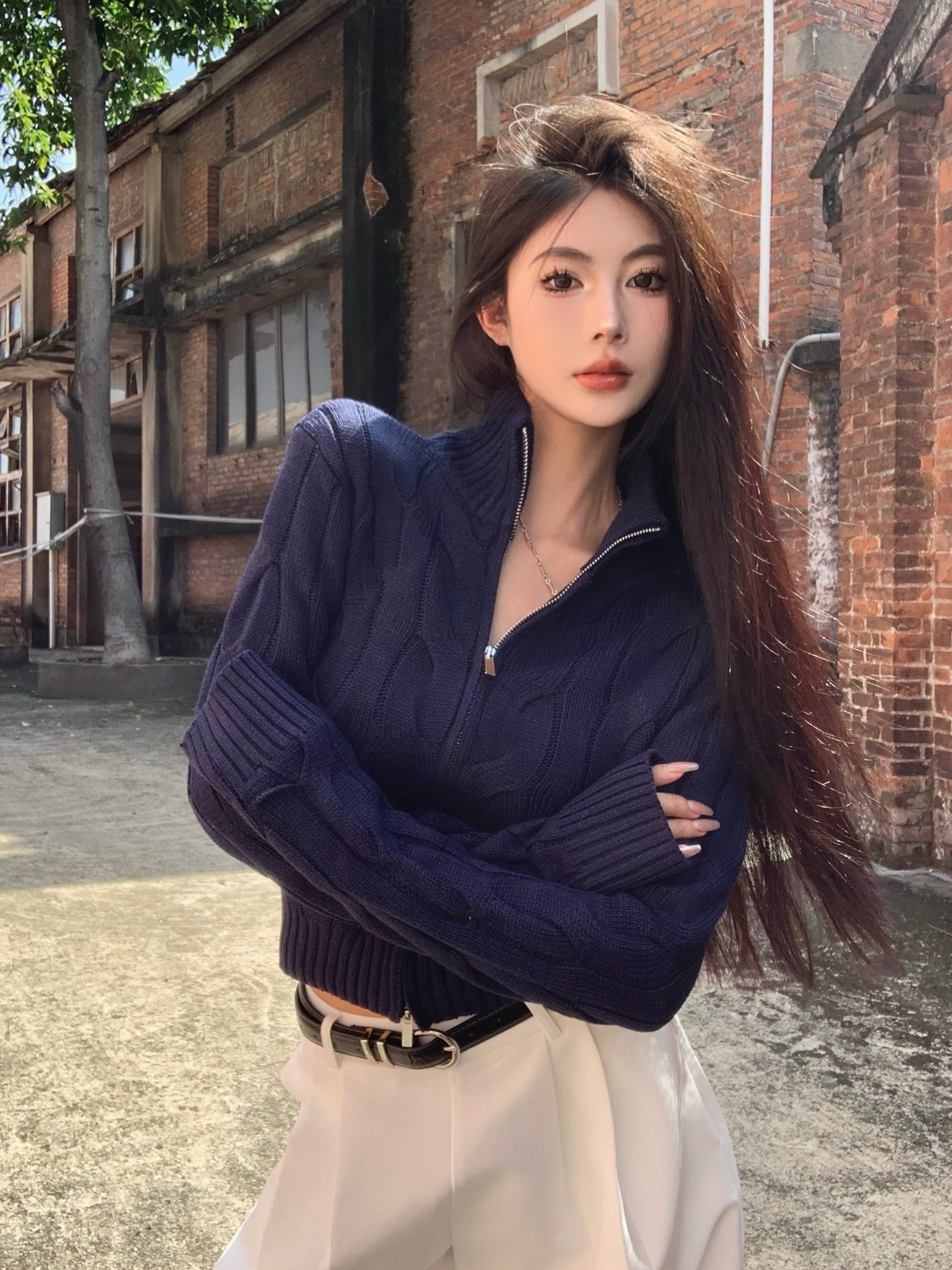 Actual shot of new autumn and winter hemp pattern stand collar jacket, fashionable slim long-sleeved short knitted sweater