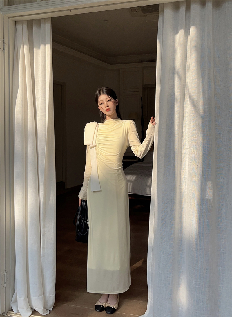 實拍法式赫本風設計感高級氣質禮裙子輕奢絲絨顯瘦打底連衣裙