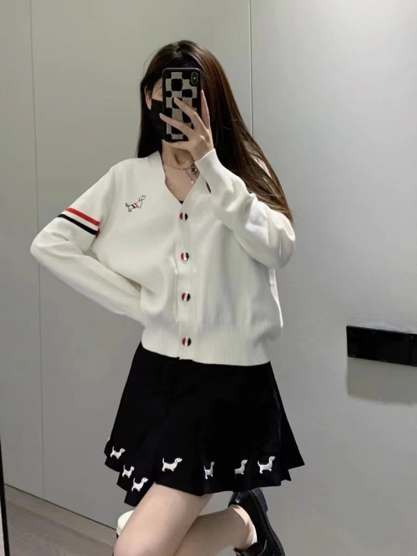 後背狗狗針織開衫刺繡毛衣女秋季新款OL風三色條紋寬鬆外套上衣