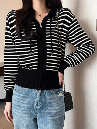 Women's Loose Hooded Striped Knit Cardigan Jacket for Fall, Stylish and Slimming, New Arrival for Plus Size Girls
