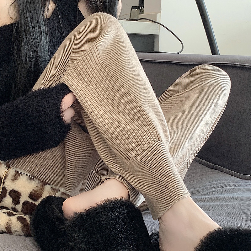 Women's 2023 Autumn/Winter Thickened Soft Knit Hose, Rapunzel Hem Leggings, Grandma Pants, Casual Sports Pants