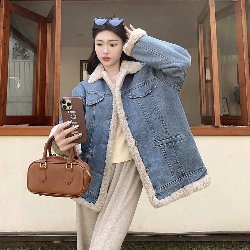 Real shot~Cowboy girl custom velvet denim quilted jacket women's winter toka wool slim top