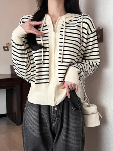 Women's Loose Hooded Striped Knit Cardigan Jacket for Fall, Stylish and Slimming, New Arrival for Plus Size Girls