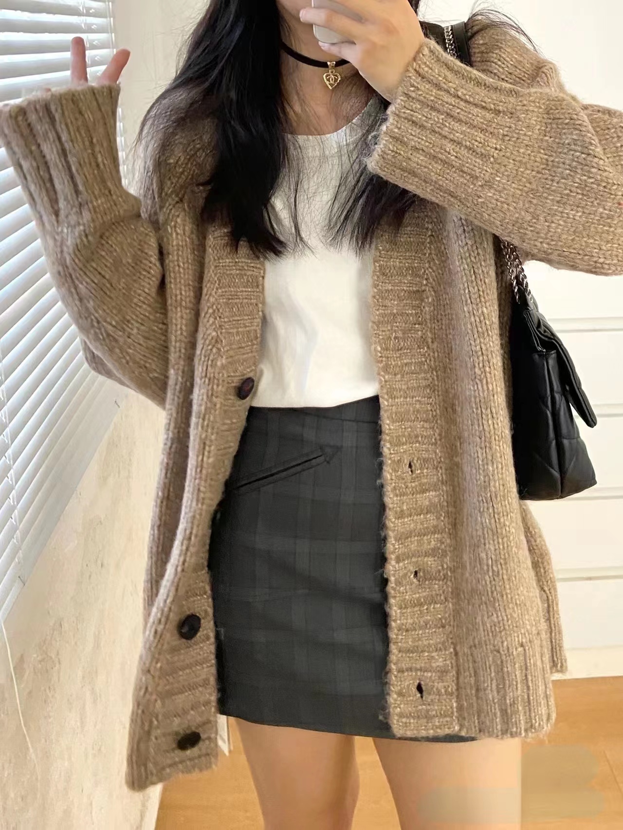 慵懶風v領毛衣外套秋冬女新款春秋設計感中長款針織開衫上衣