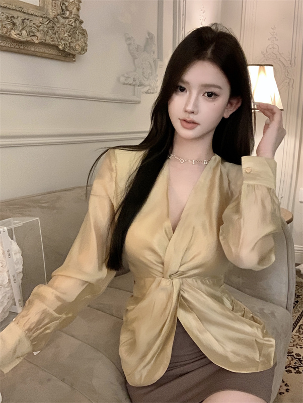 實拍  輕如蟬翼高級感V領輕奢氣質收腰襯衫