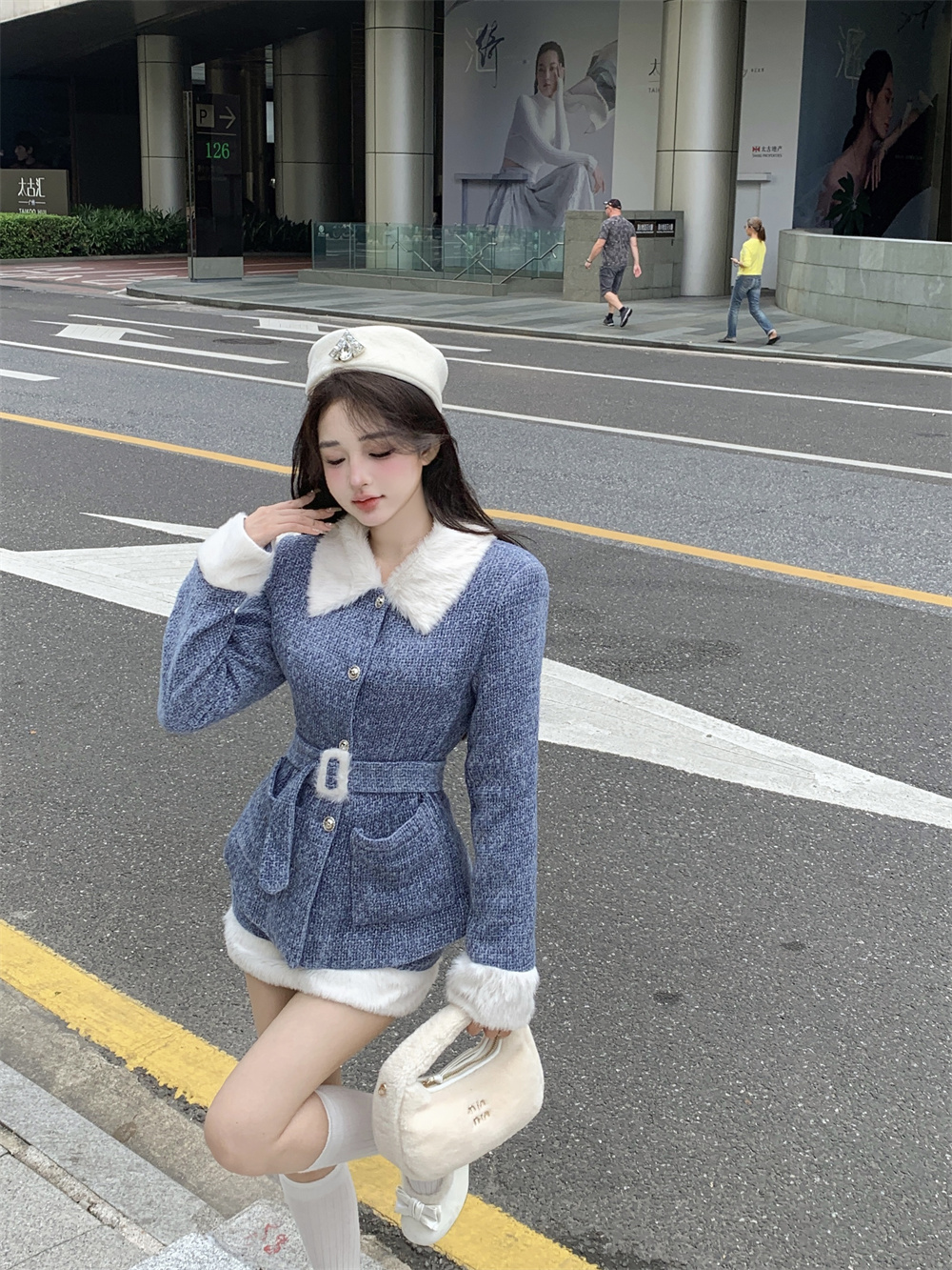 實拍韓系少女感小香風高級感套裝秋冬季保暖藍色毛領拼接外套半裙